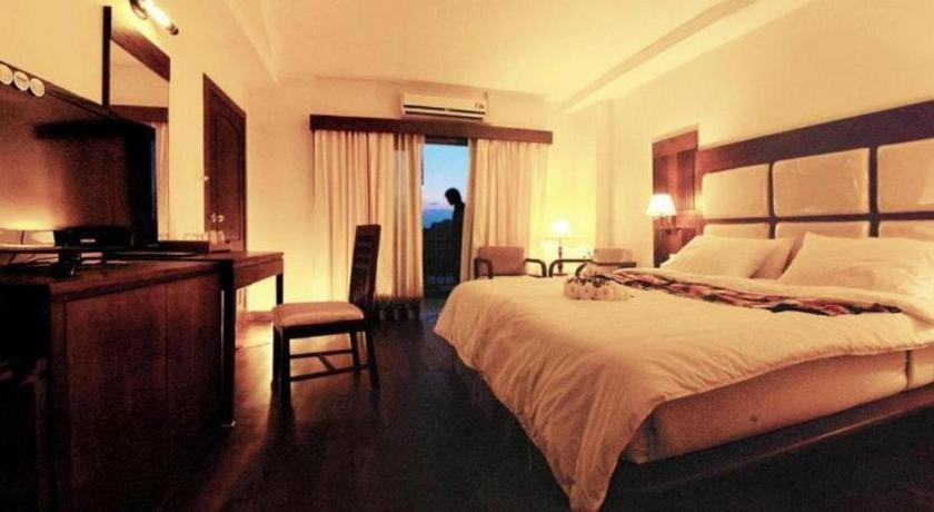 River City Hotel Mukdahan Exterior foto