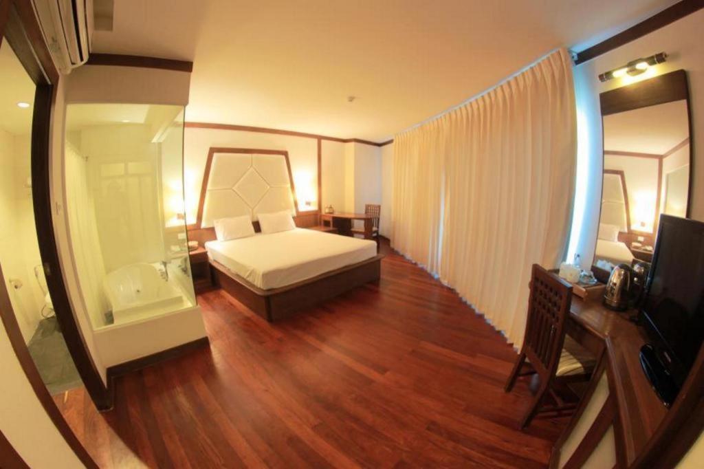 River City Hotel Mukdahan Exterior foto